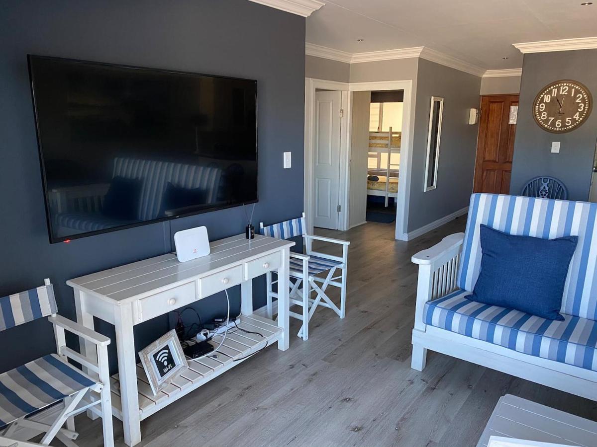 Modern Apartment Walking Distance To Main Beach Restaurants And Other Amenities Jeffreysbugten Eksteriør billede