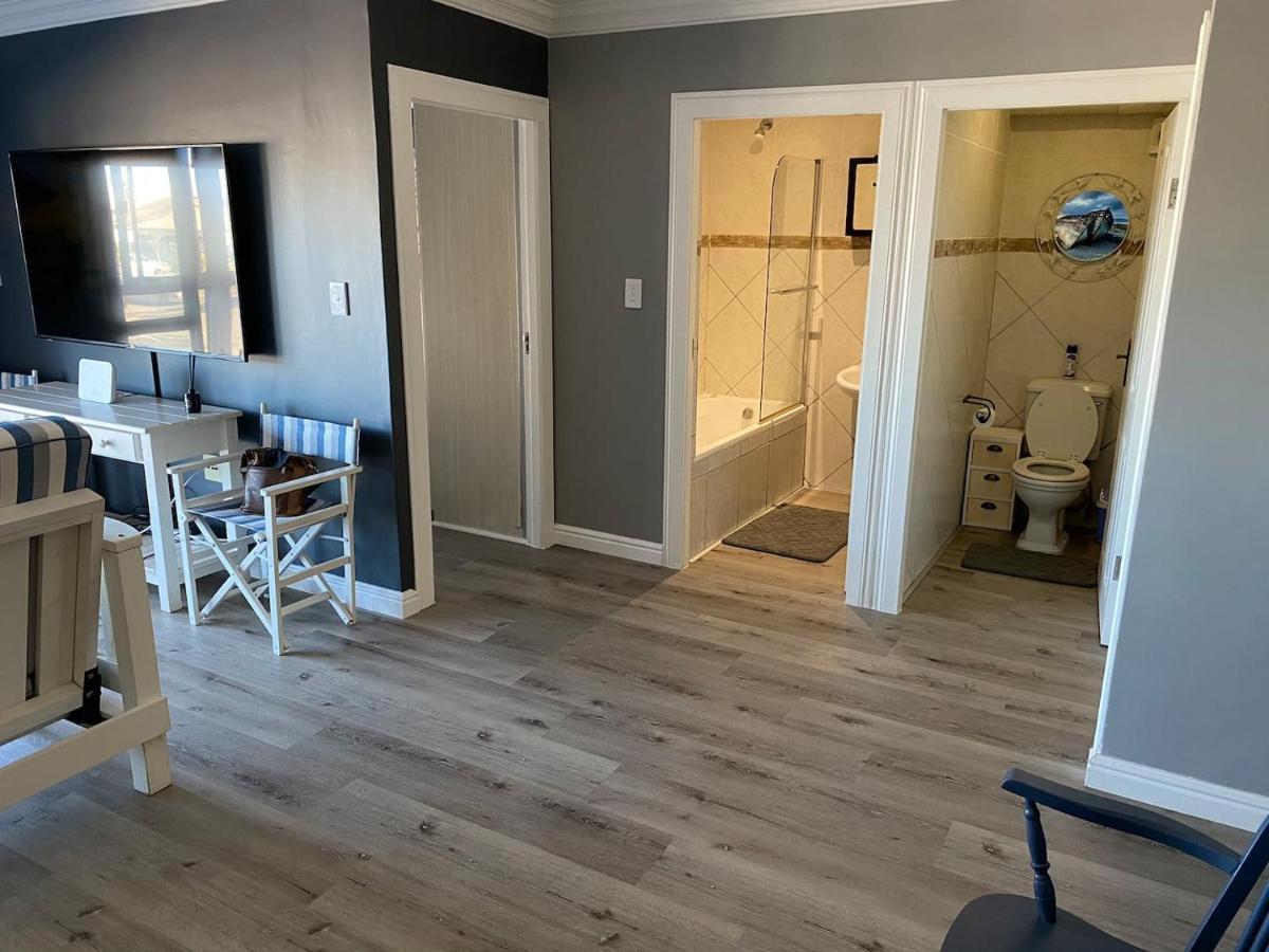 Modern Apartment Walking Distance To Main Beach Restaurants And Other Amenities Jeffreysbugten Eksteriør billede